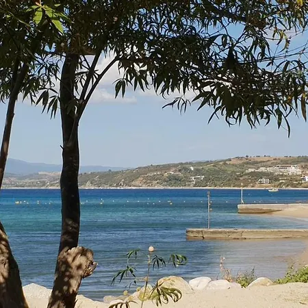 & Ουρανούπολη
