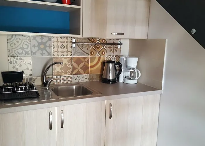 营地 & 欧拉努波利斯