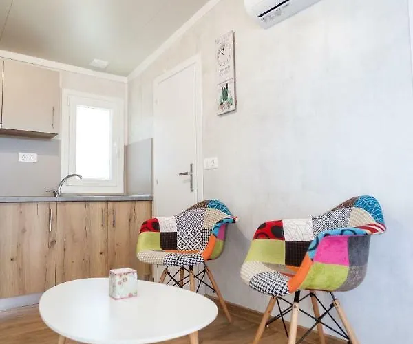 & 营地 欧拉努波利斯